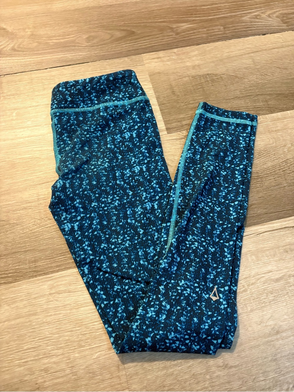 Ivivva Black Leggings with Teal Speckle and Teal Stitching